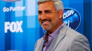 Singer Taylor Hicks arrives at the American Idol Grand Finale in Hollywood, California April 7, 2016. (Reuters)