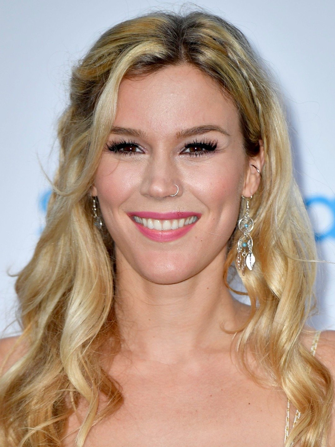 REPORTS British Singer Joss Stone Says She Was Deported From Iran